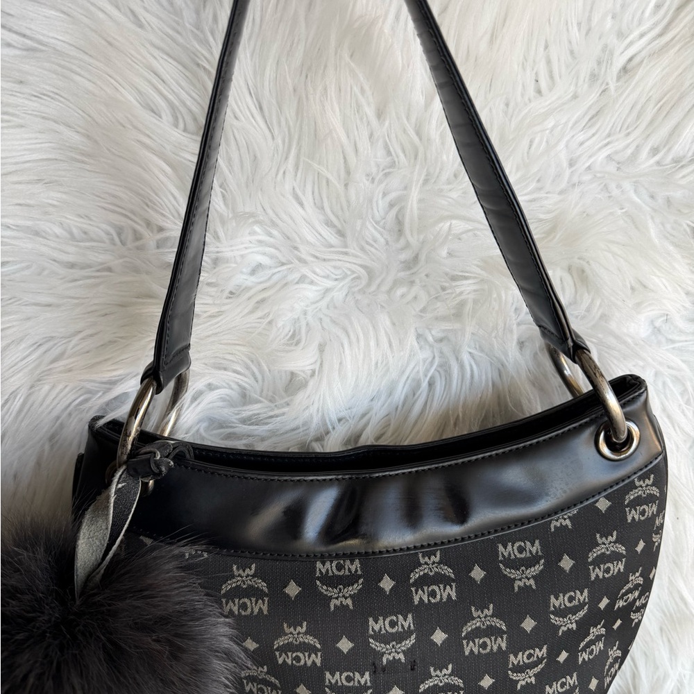 MCM Black Vintage Shoulder bag - Picture 3 of 13